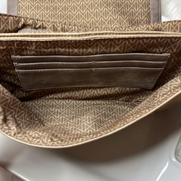 Studded Tan Shoulder/Crossbody or Clutch - Picture 5 of 13